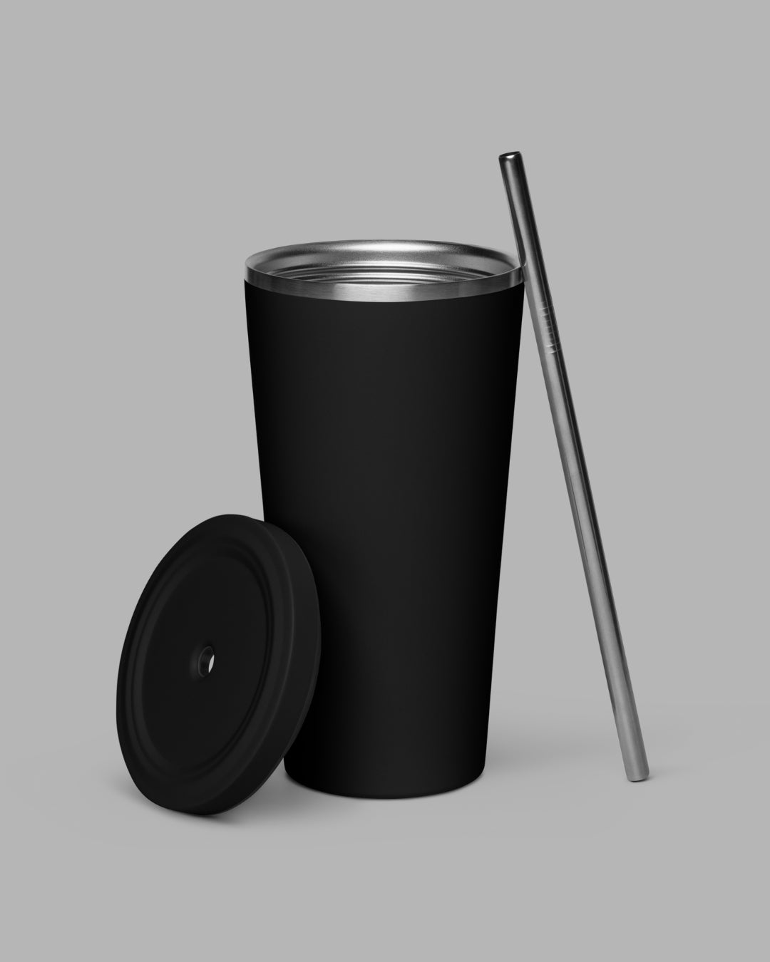 Insulated tumbler with a straw